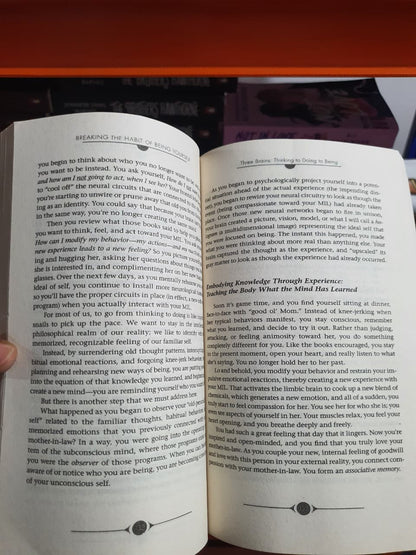 Breaking the habit of being yourself by Joe Dispenza  (Slightly Old)