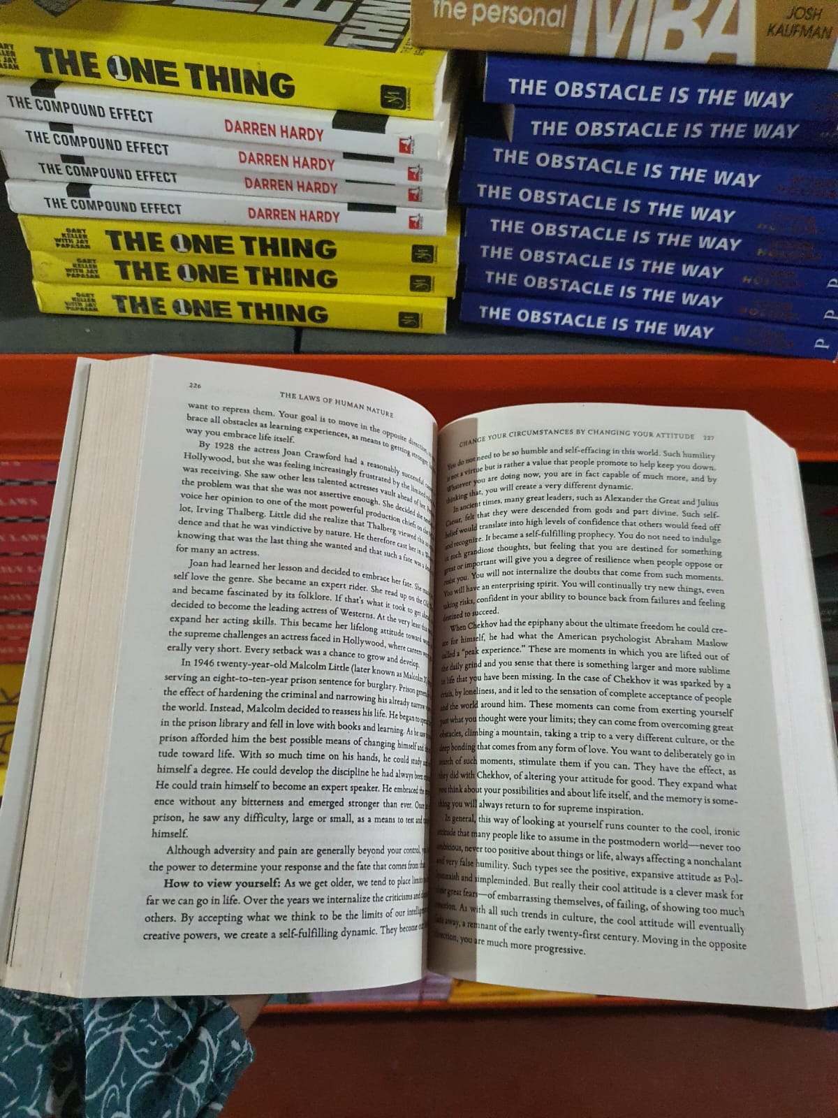 The Laws of Human Nature By Robert Greene (Slightly Damaged)
