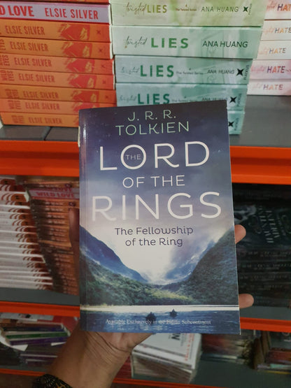 The Fellowship of the Ring by J. R. R. Tolkien (Book 1 of The Lord of the Rings series) (Minor Bend Cover)